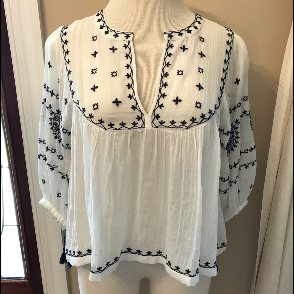 🤑NEW LISTING NWT LUCKY BRAND TOP